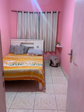 Casa confortável a 5 minutos da Praia do Forte a pé